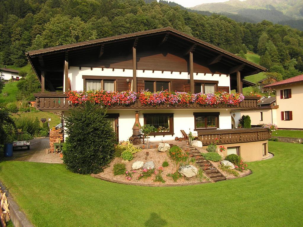 Apartmán Haus Schnetzer Schruns Exteriér fotografie