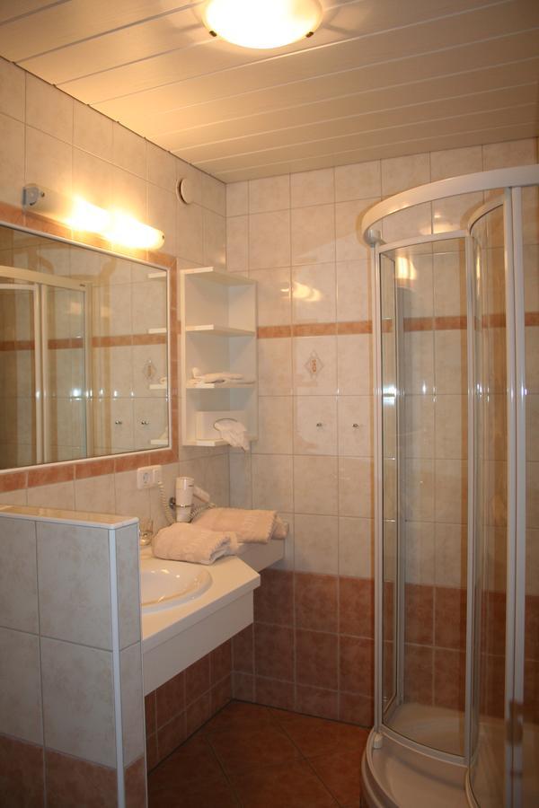 Apartmán Haus Schnetzer Schruns Pokoj fotografie